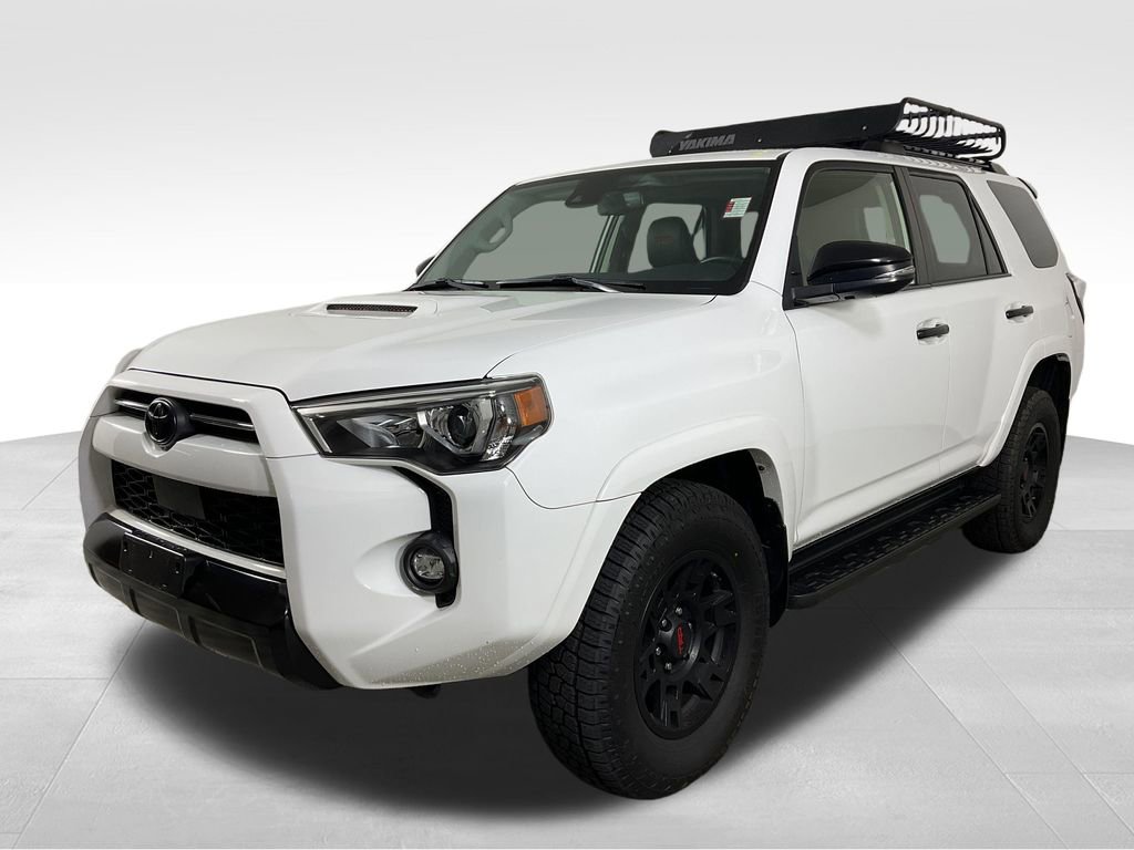 Used 2021 Toyota 4Runner Venture w/ Moonroof Package image 4