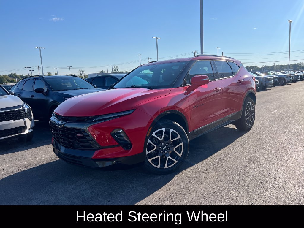 Used 2023 Chevrolet Blazer RS w/ Enhanced Convenience Package AWD/4WD image 7