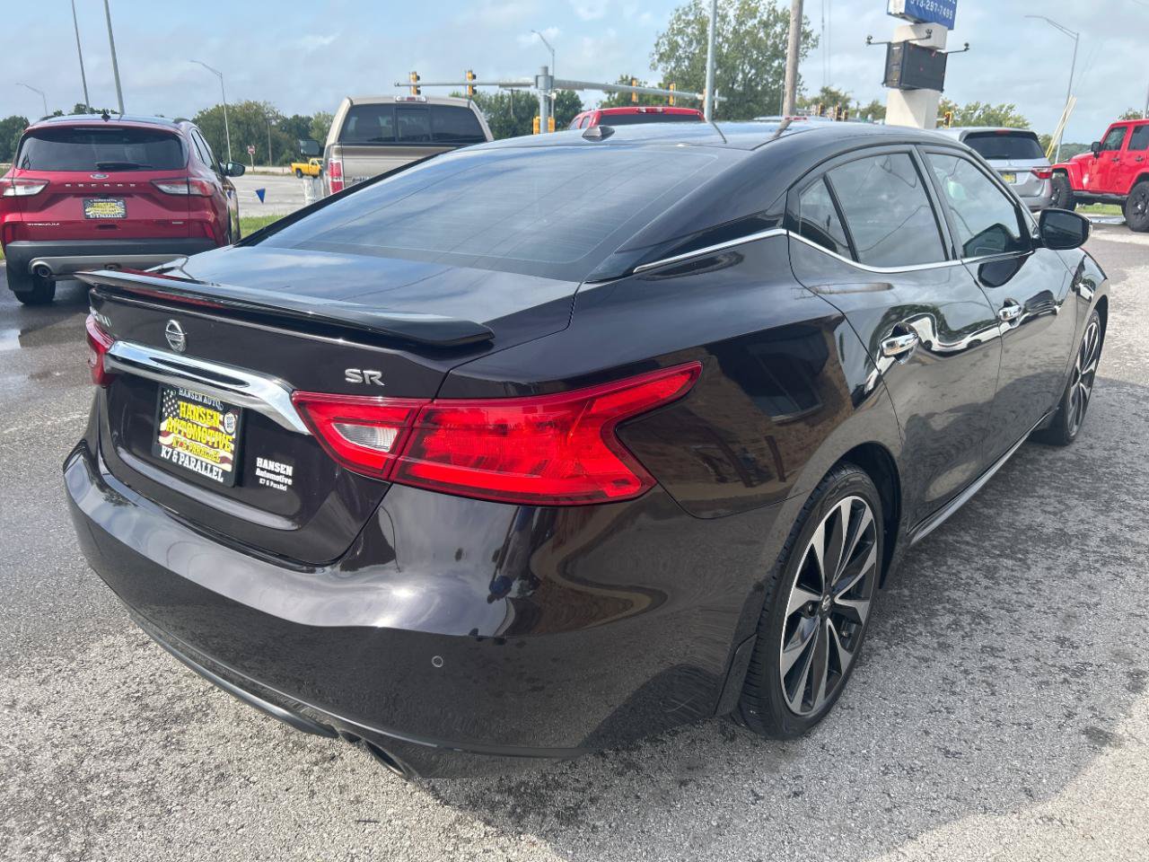 Used 2016 Nissan Maxima SR FWD image 5
