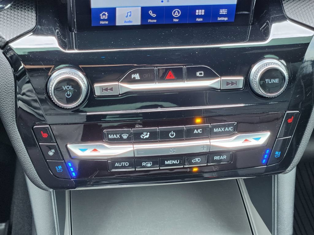 Used 2023 Ford Explorer ST w/ Equipment Group 401A AWD/4WD image 19