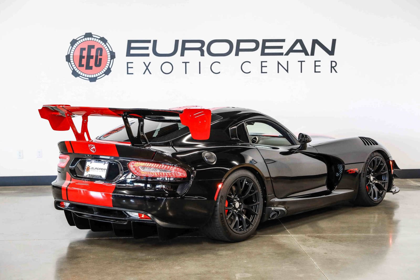 Used 2017 Dodge Viper GTC w/ ACR Package RWD image 11