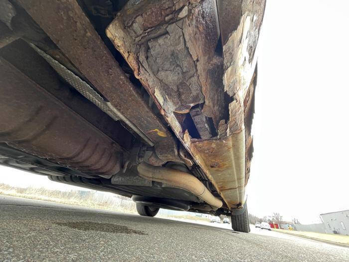 Used 2005 Dodge Grand Caravan SXT w/ Premium Group image 17