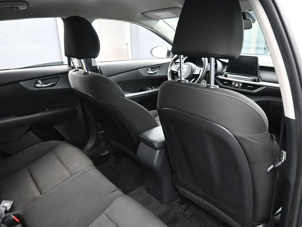 Used 2021 Kia Forte LXS image 38