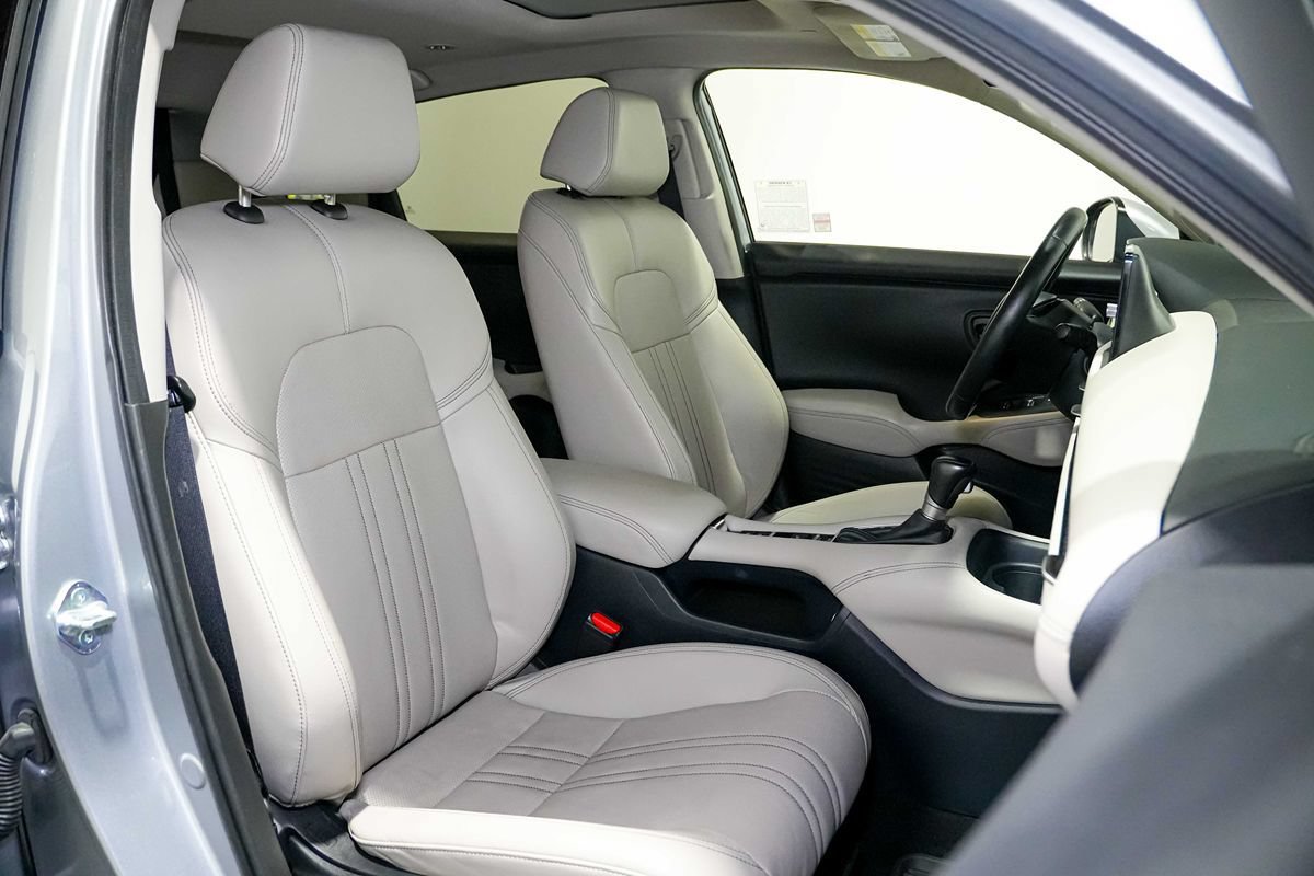 Used 2023 Honda HR-V EX-L image 19