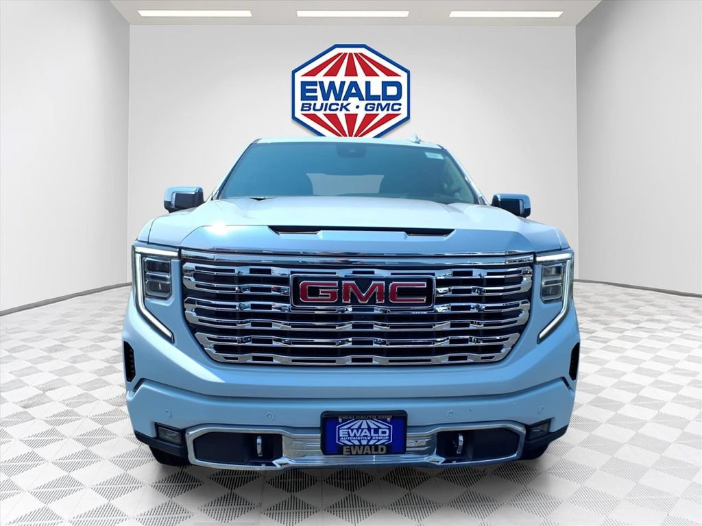 New 2026 GMC Sierra 1500 Denali w/ Technology Package AWD/4WD image 3