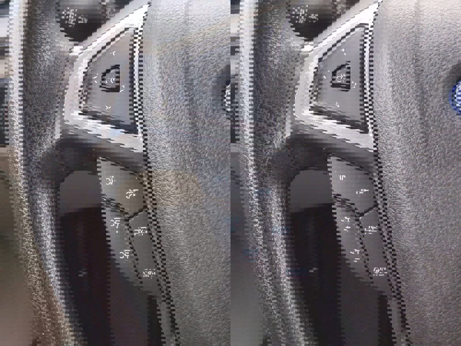 Used 2020 Ford Fusion SE image 23