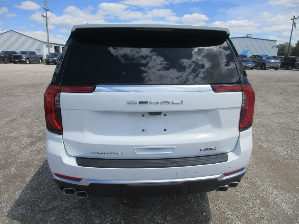 New 2026 GMC Yukon XL Denali w/ Denali Reserve Package AWD/4WD image 5