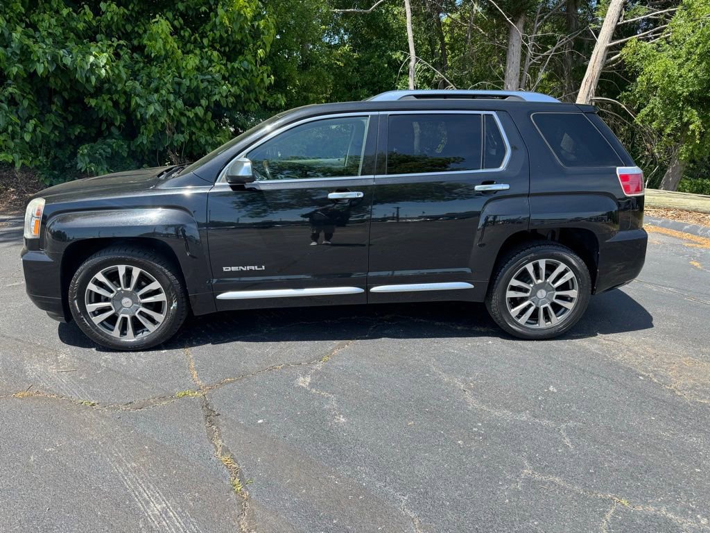 Used 2016 GMC Terrain Denali FWD image 2