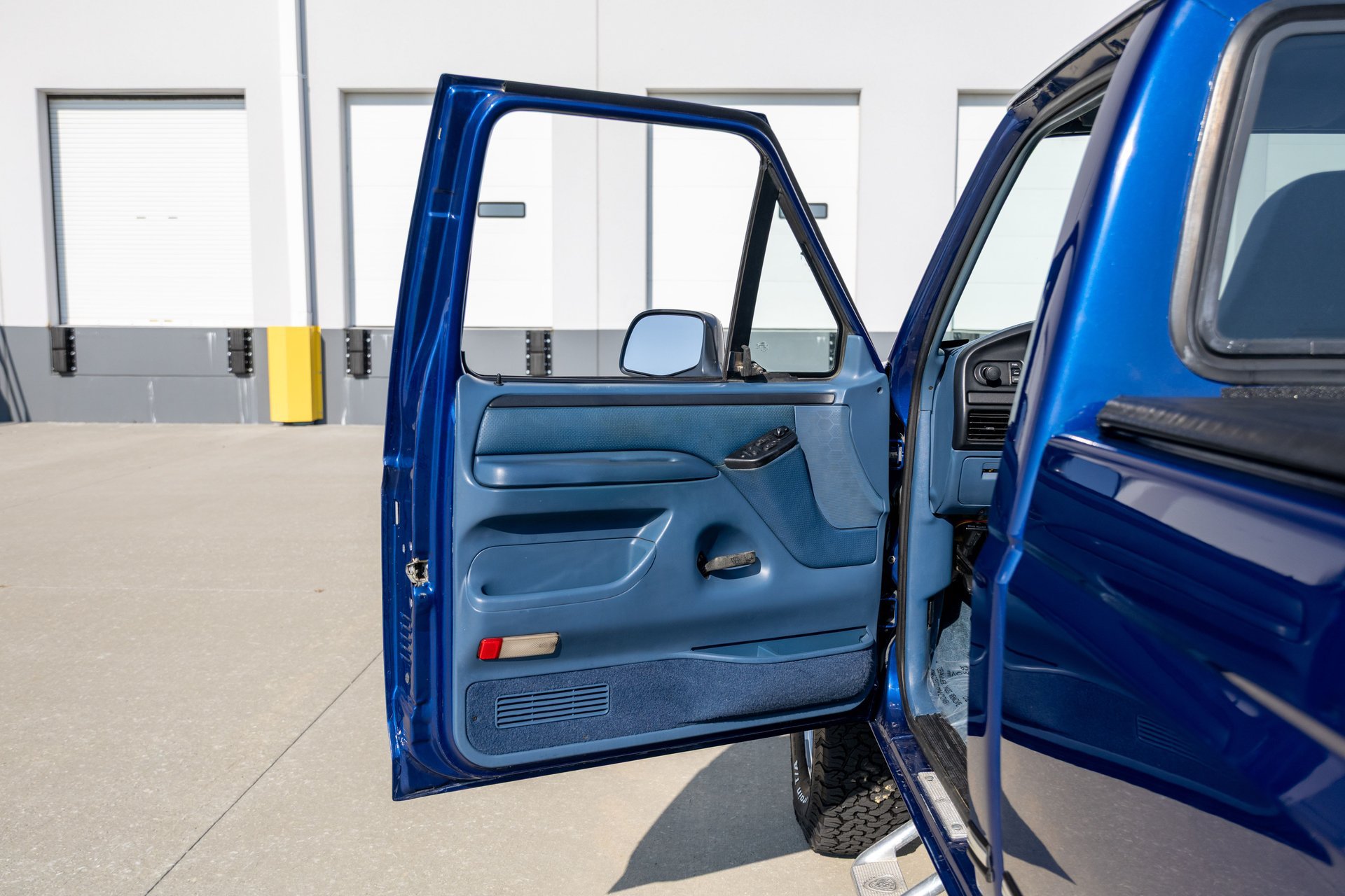 Used 1996 Ford F250 4x4 Regular Cab image 38