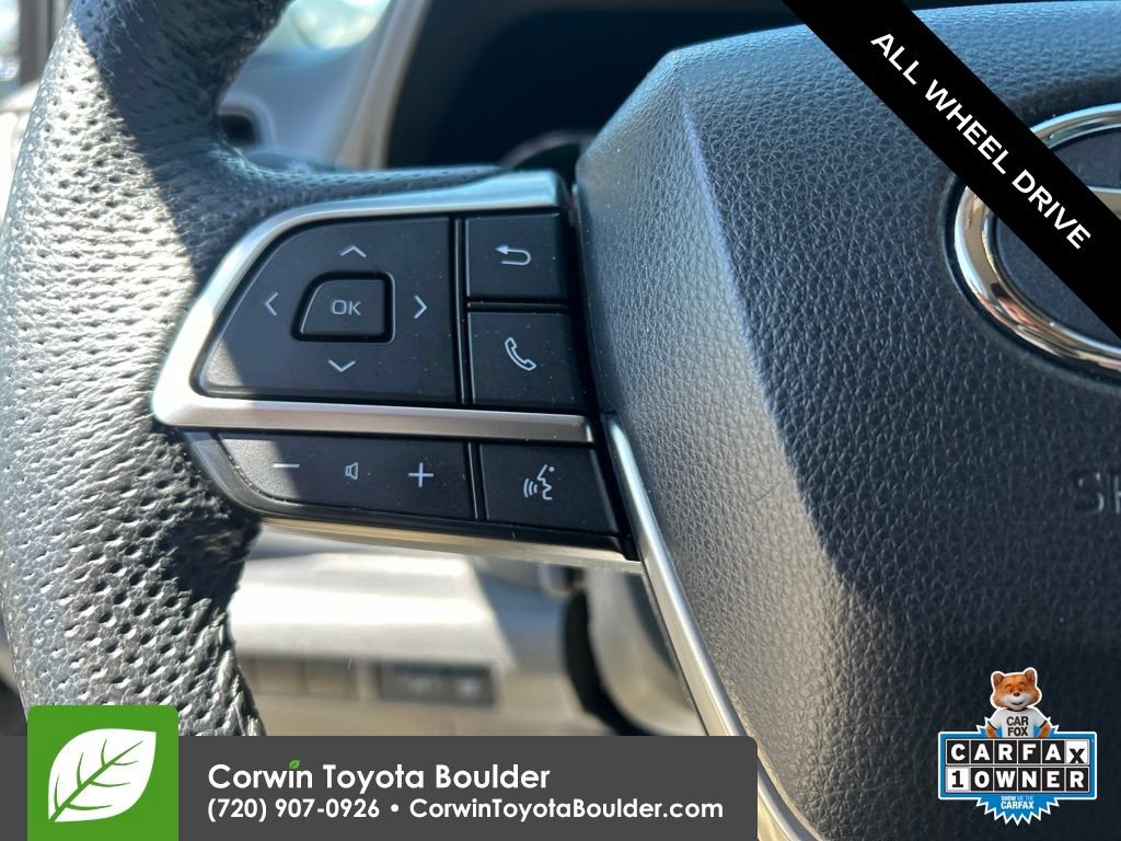 Used 2024 Toyota Sienna Limited AWD/4WD image 28