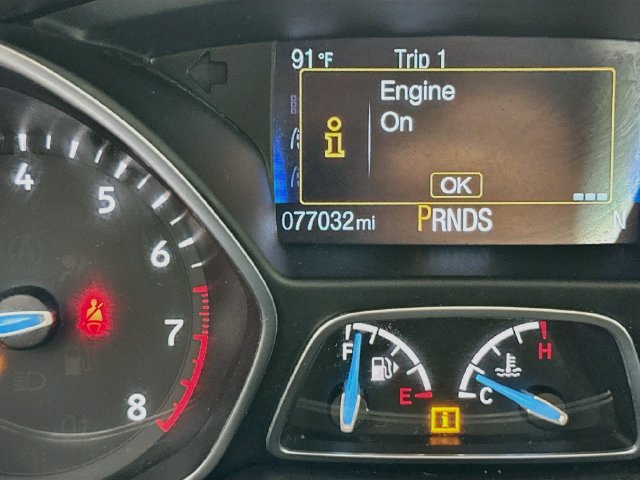 Used 2018 Ford Focus SE w/ SE Appearance Package FWD image 15