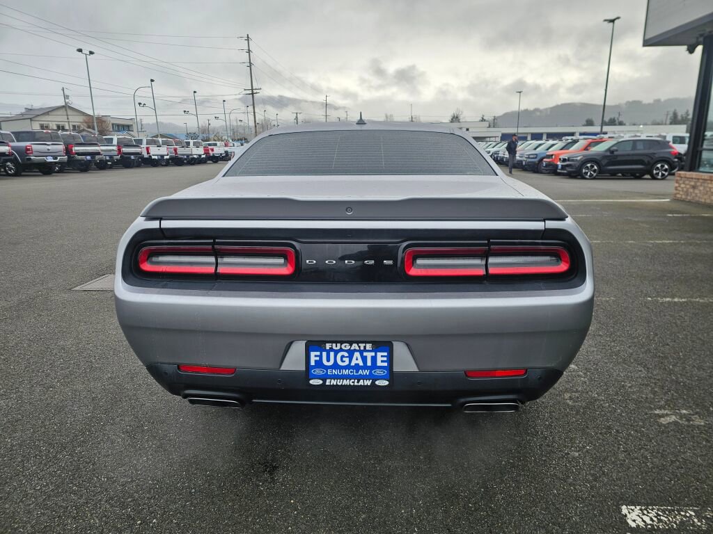 Used 2015 Dodge Challenger R/T Plus image 8