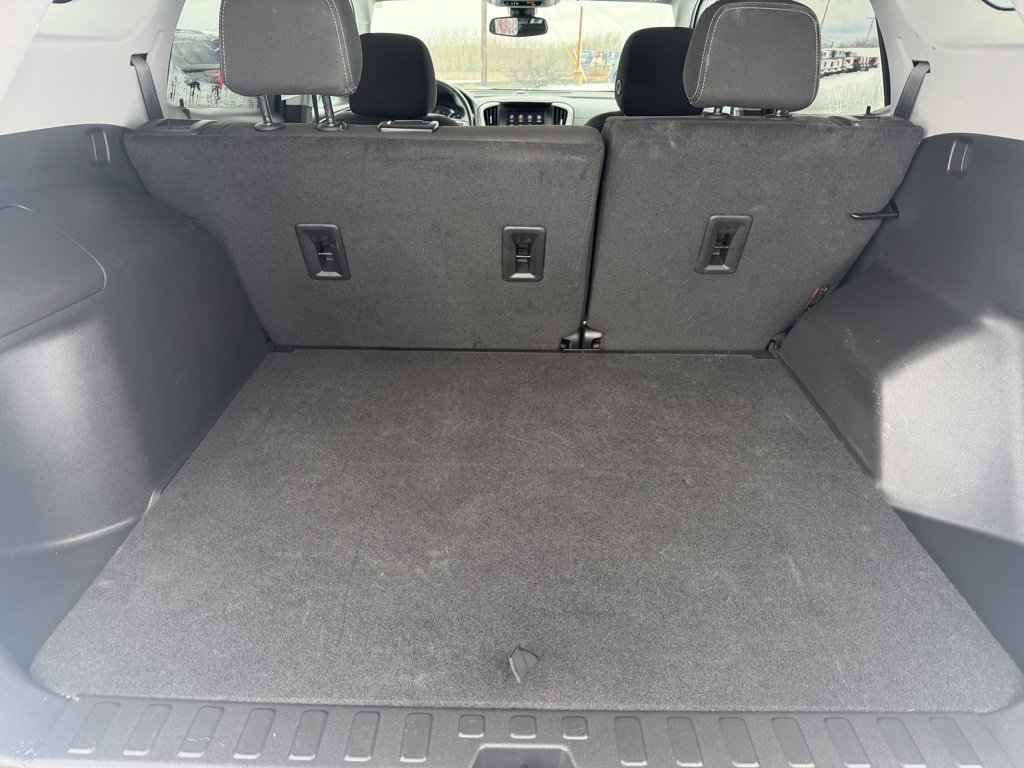 Used 2024 GMC Terrain SLE image 6