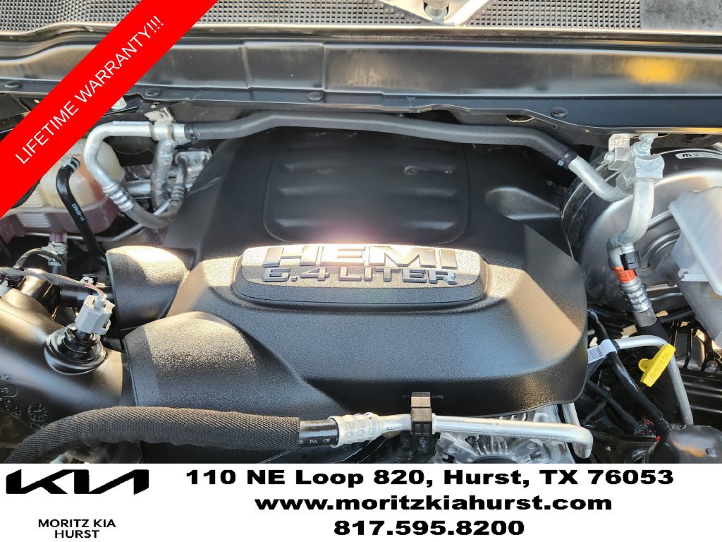 Used 2025 RAM 2500 Big Horn AWD/4WD image 30