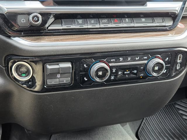 Used 2025 Chevrolet Silverado 2500 LT w/ Convenience Package AWD/4WD image 33
