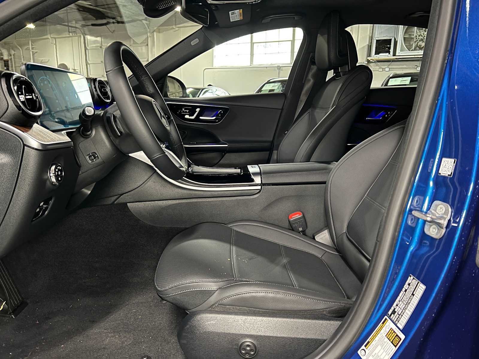 Used 2025 Mercedes-Benz C 300 4MATIC Sedan image 23