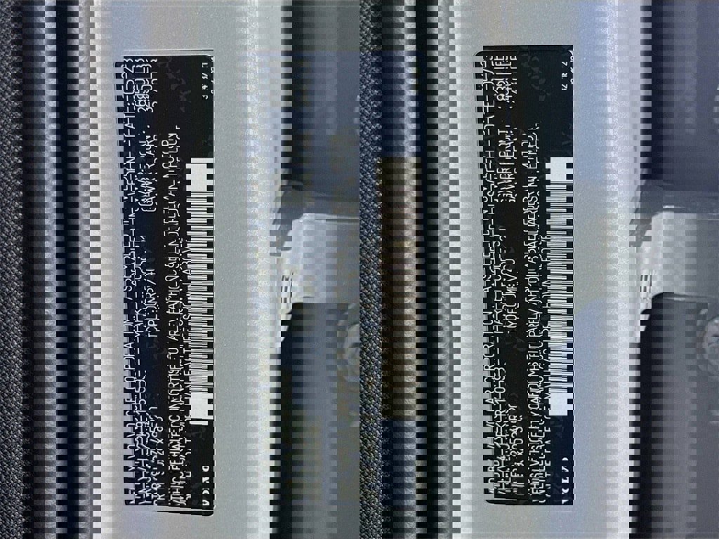 Certified 2024 Volvo XC90 B5 Core w/ Protection Package Premier image 33