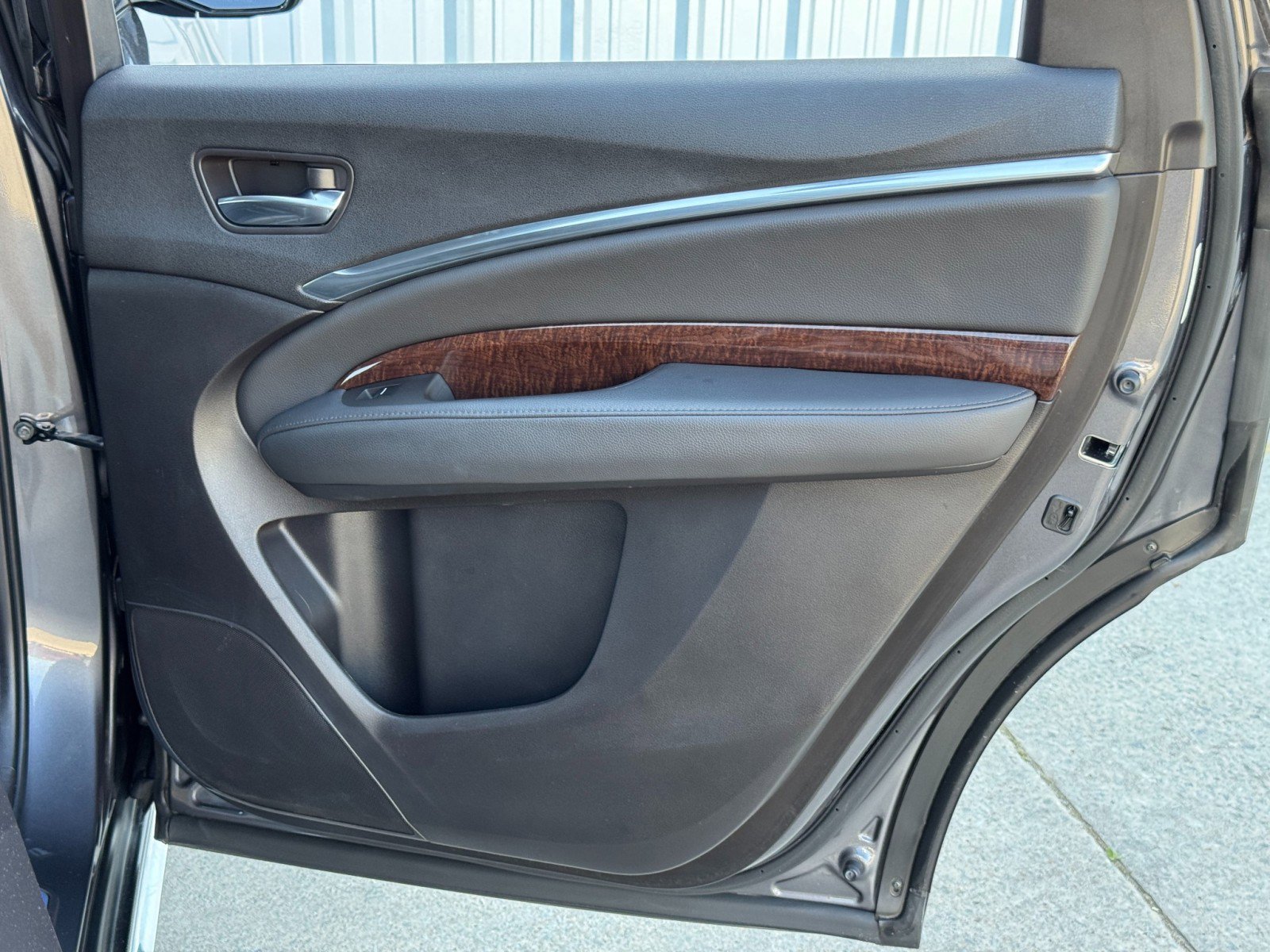 Used 2017 Acura MDX FWD w/ Technology Package image 45