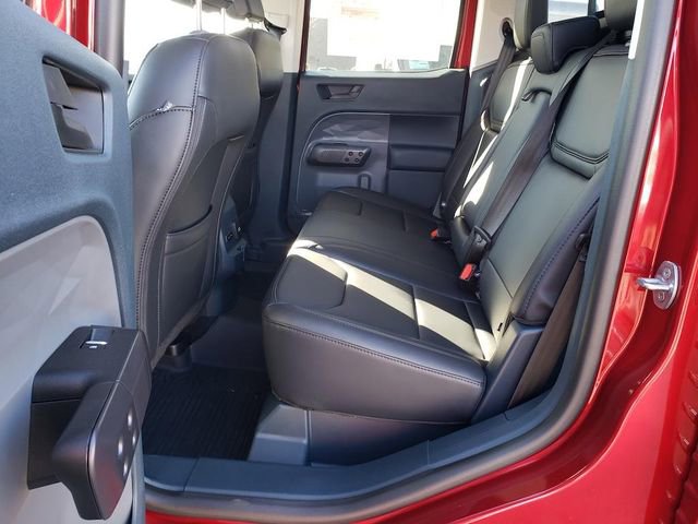 New 2025 Ford Maverick Lariat w/ Black Appearance Package image 25