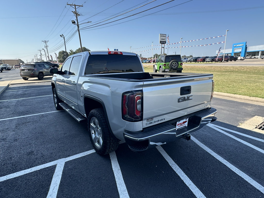 Used 2018 GMC Sierra 1500 SLT w/ SLT Premium Package AWD/4WD image 10