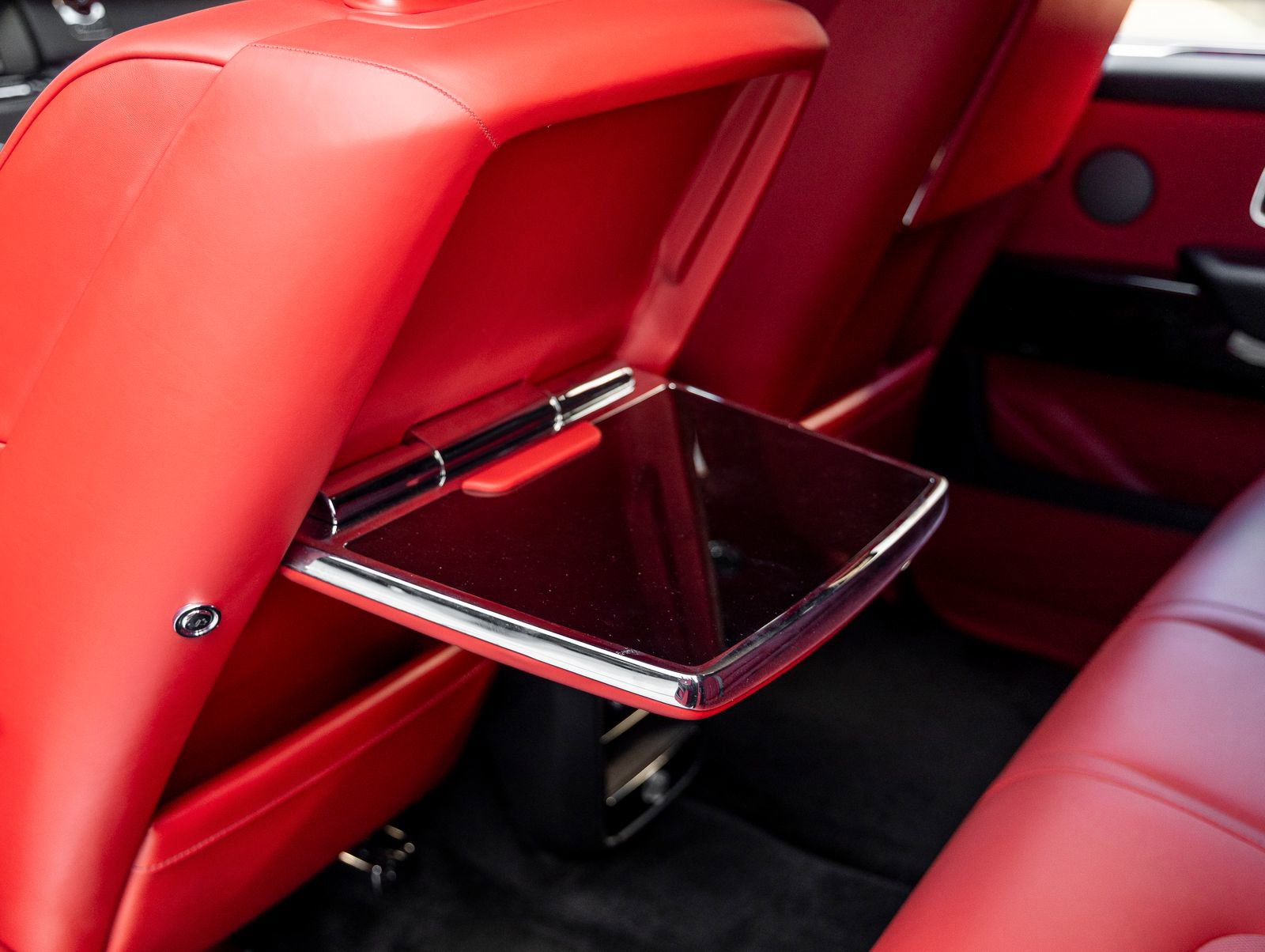 Certified 2023 Rolls-Royce Cullinan image 40