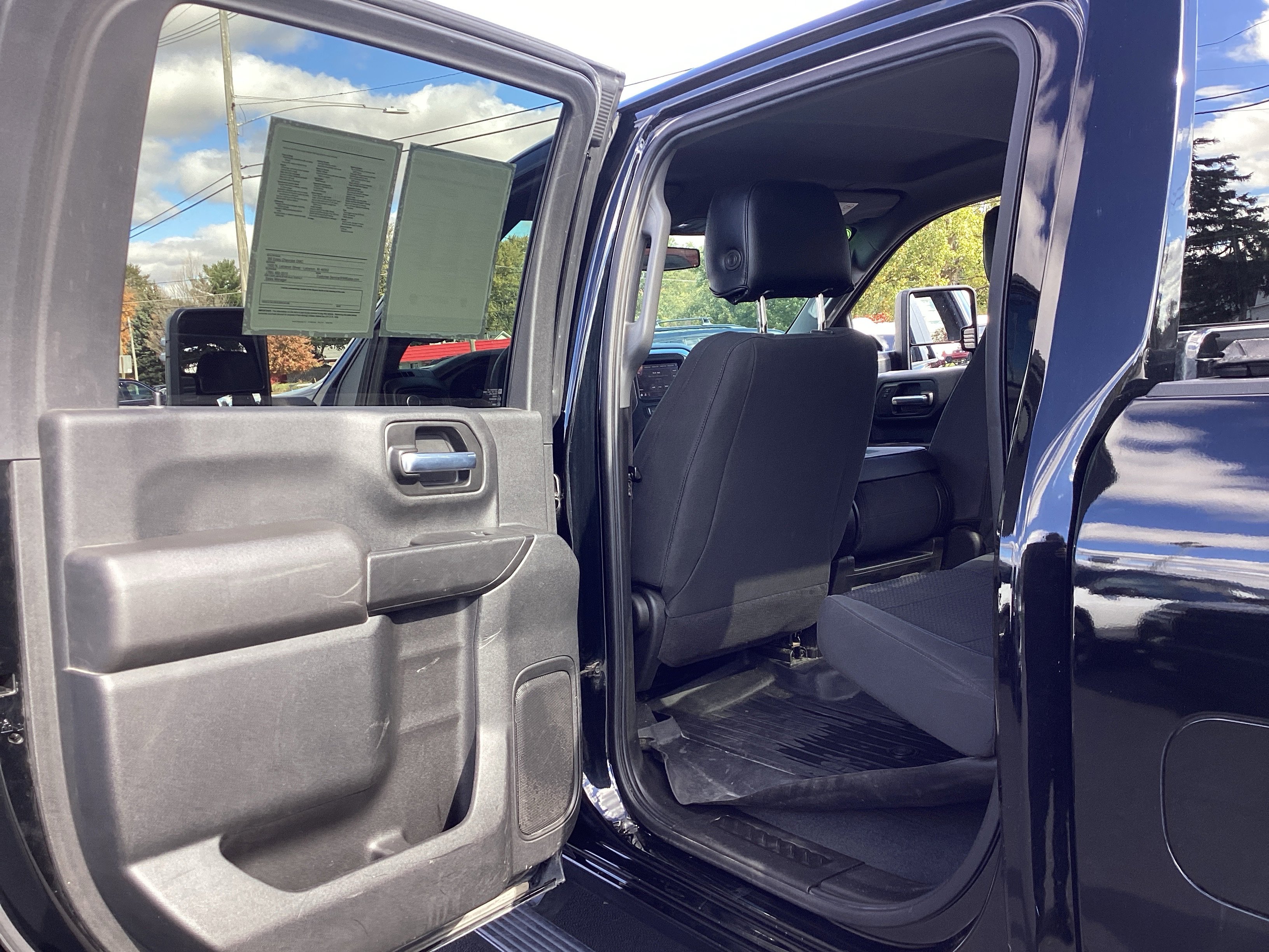 Used 2021 Chevrolet Silverado 2500 Custom w/ Custom Convenience Package image 29