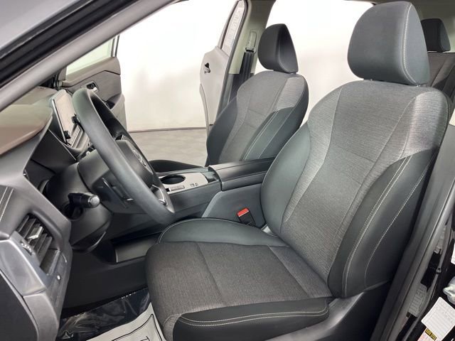 Used 2023 Nissan Rogue SV image 19