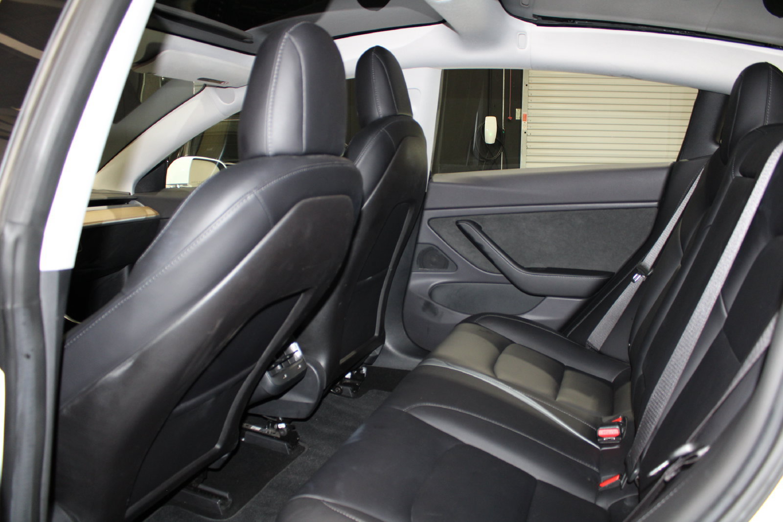 Used 2018 Tesla Model 3 Performance AWD/4WD image 13