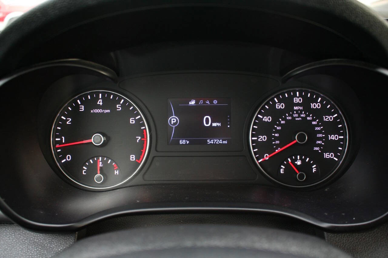 Used 2018 Kia Optima S image 11