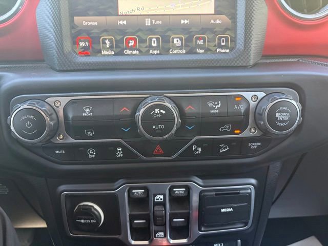 Used 2018 Jeep Wrangler Unlimited Rubicon AWD/4WD image 10