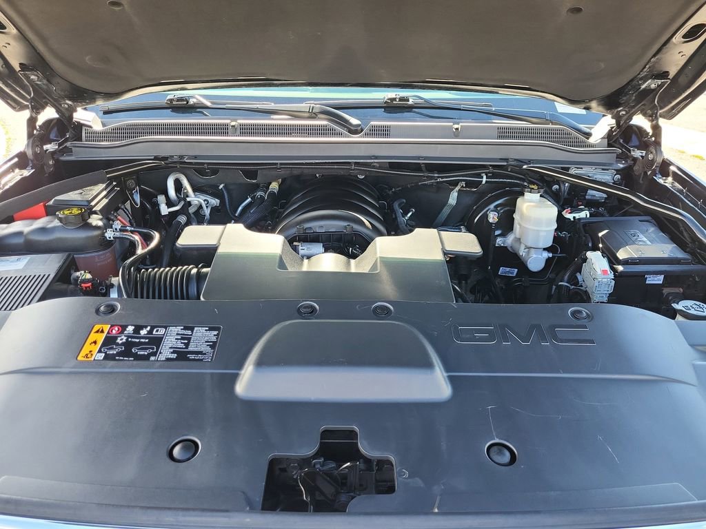 Used 2019 GMC Yukon Denali w/ Denali Ultimate Package image 16