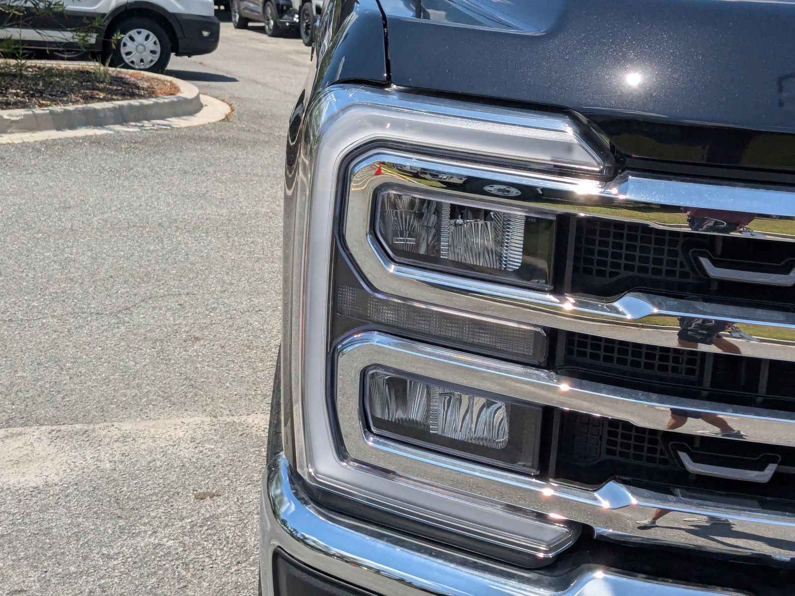 New 2025 Ford F350 King Ranch w/ Chrome Package image 11