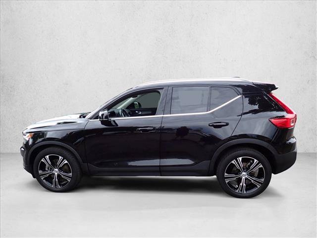 Used 2021 Volvo XC40 T5 Inscription w/ Advanced Package AWD/4WD image 2