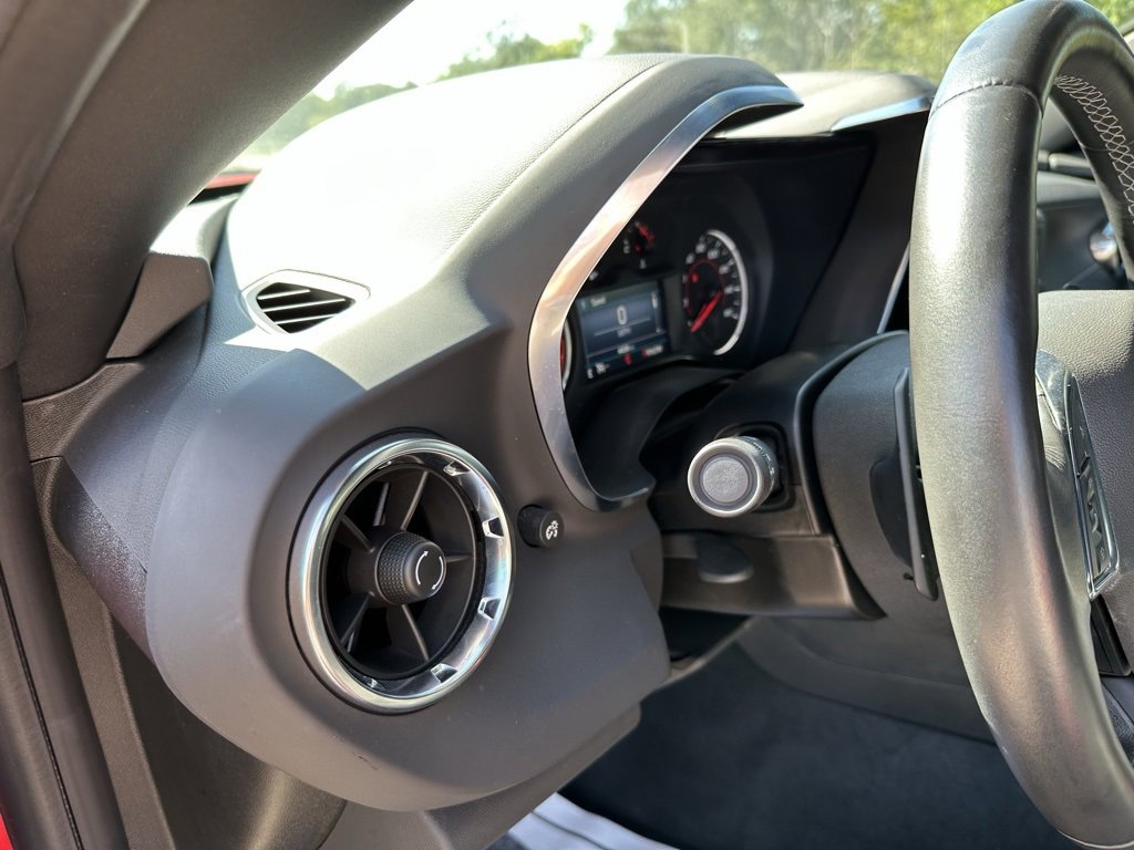 Used 2023 Chevrolet Camaro LT image 17