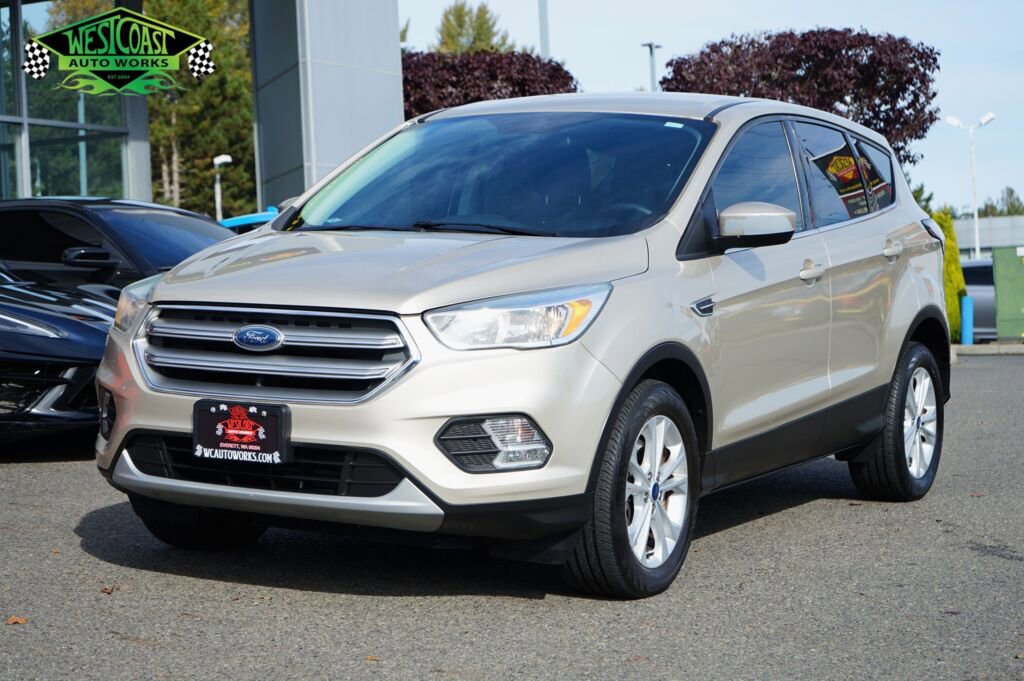 Used 2017 Ford Escape SE