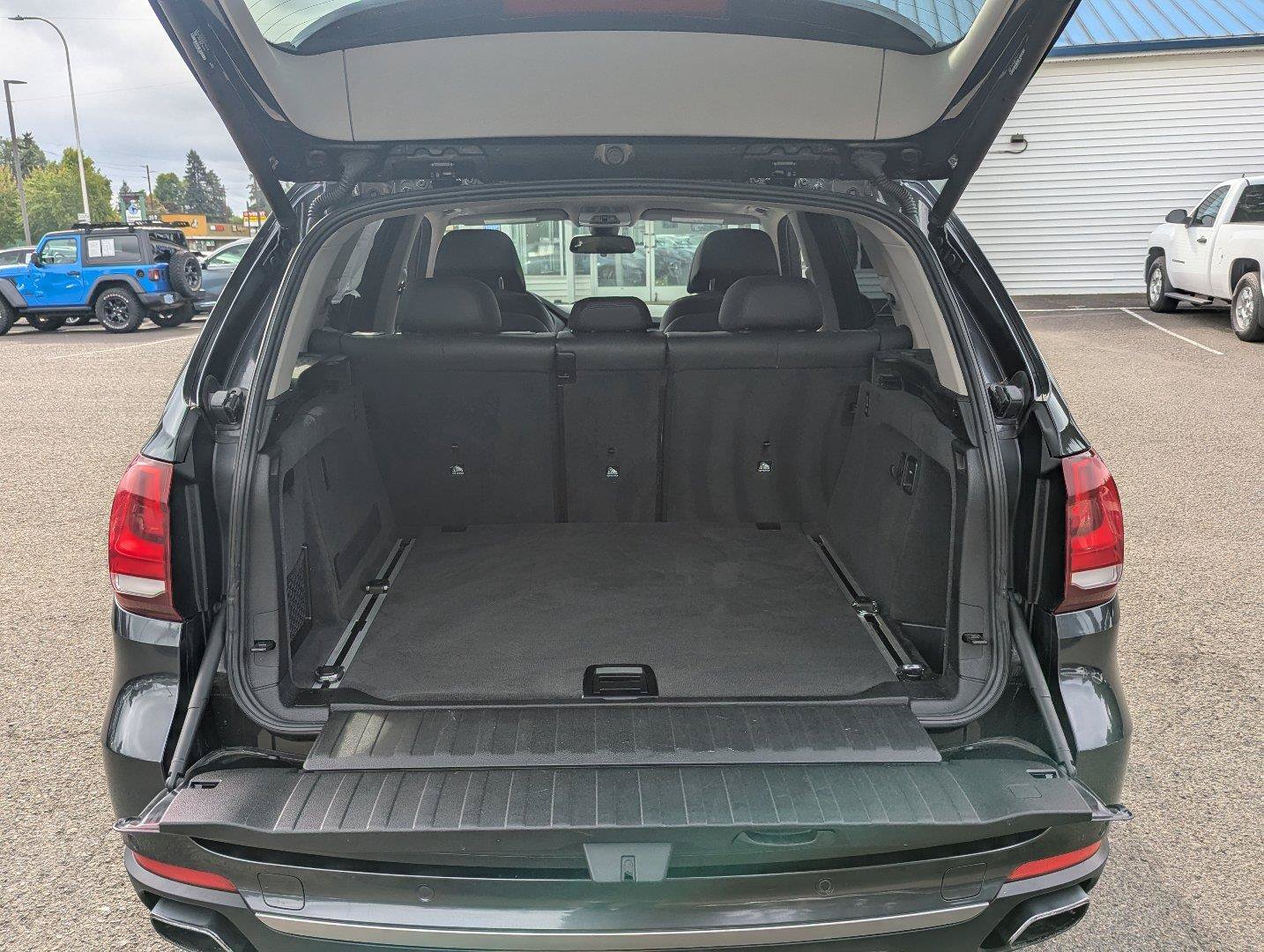 Used 2014 BMW X5 xDrive50i AWD/4WD image 32