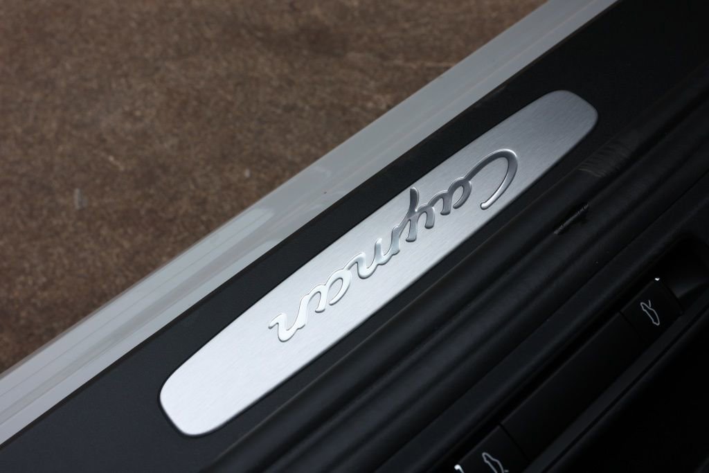 Used 2025 Porsche 718 Cayman image 36