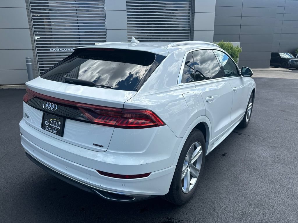 Used 2019 Audi Q8 Premium w/ Convenience Package AWD/4WD image 5