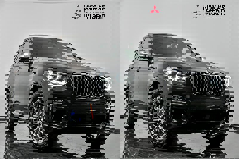 Used 2019 BMW X4 M40i w/ Executive Package image 1