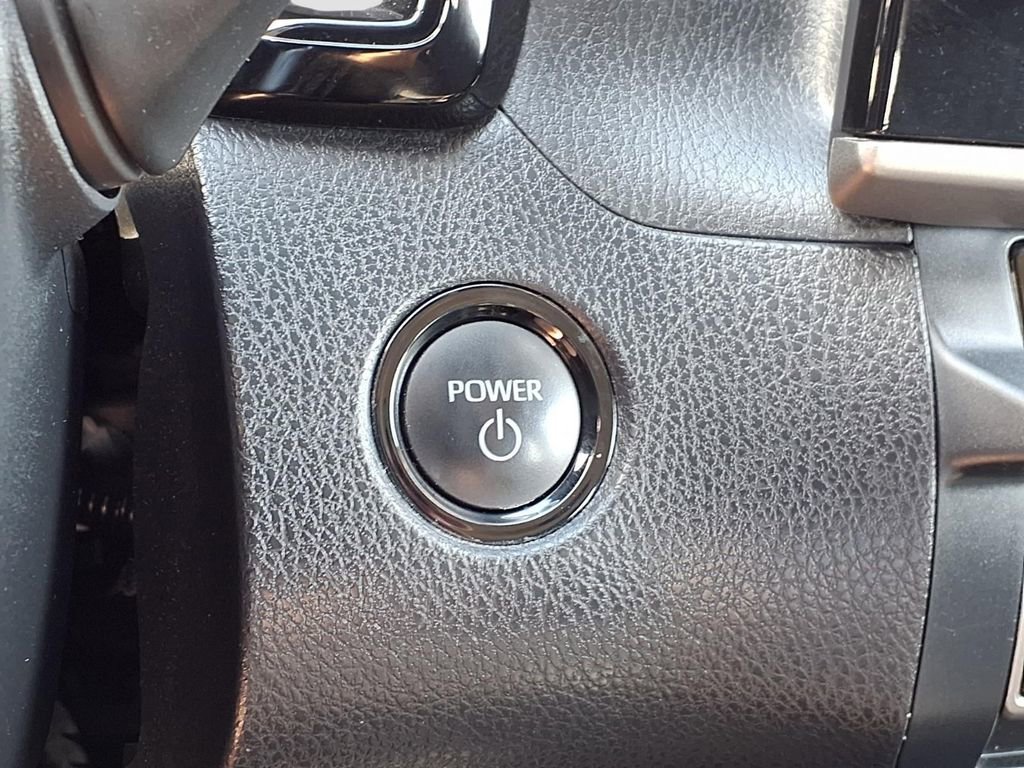 Used 2025 Toyota Camry LE FWD image 13