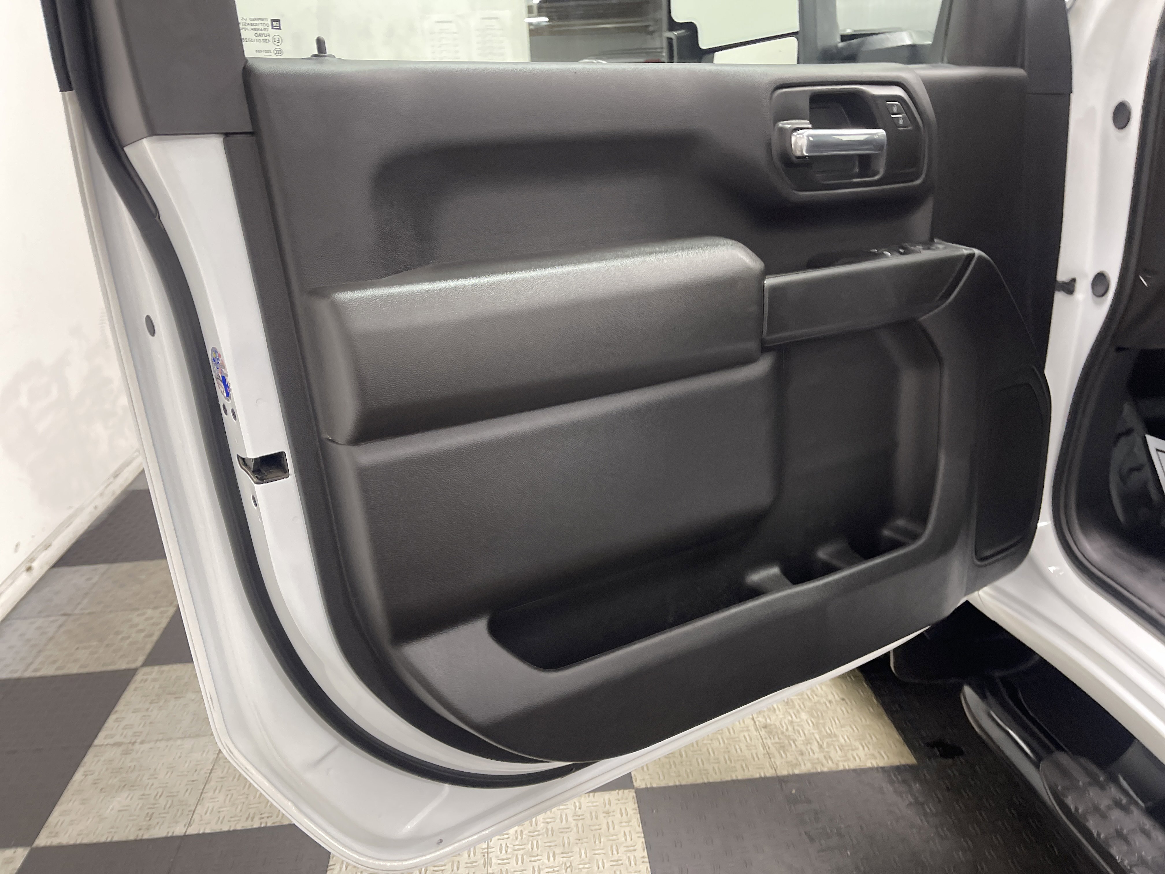 Used 2025 Chevrolet Silverado 2500 W/T w/ WT Convenience Package image 10