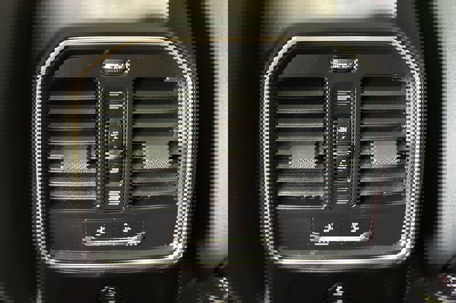 Used 2023 Porsche Macan GTS image 14