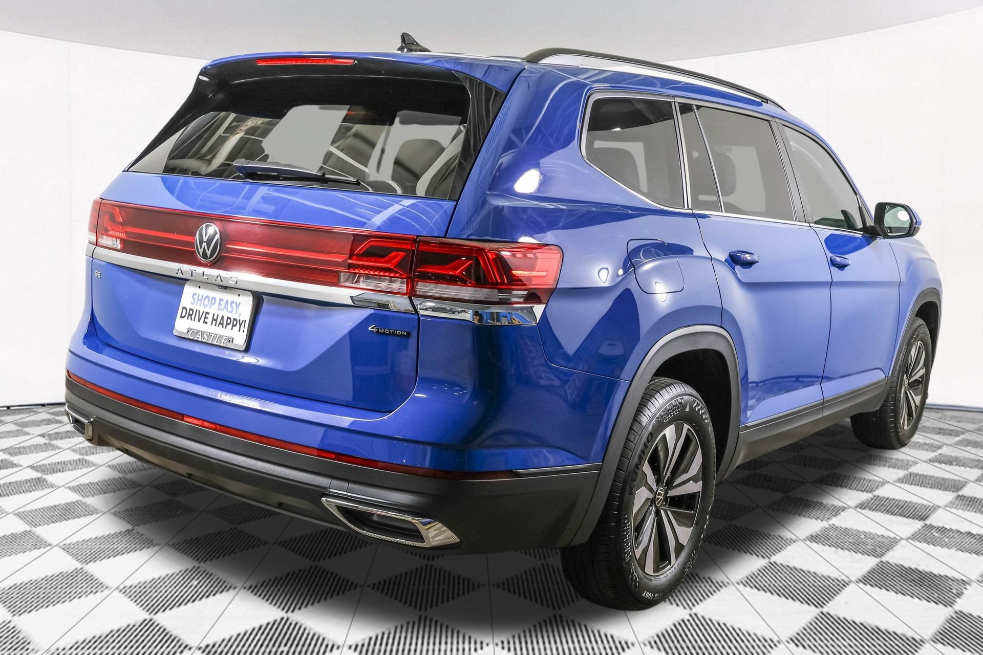 Used 2026 Volkswagen Atlas SE AWD/4WD image 14