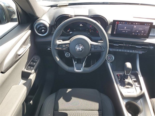 New 2025 Alfa Romeo Tonale image 12