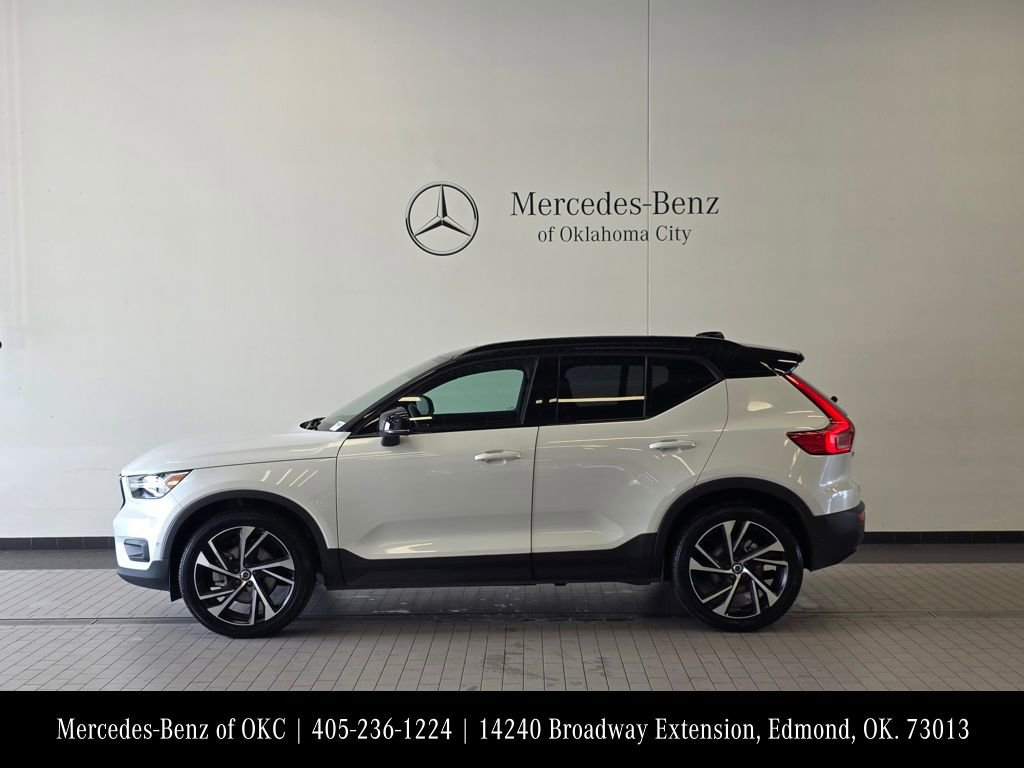 Used 2021 Volvo XC40 T5 R-Design w/ Advanced Package AWD/4WD image 5