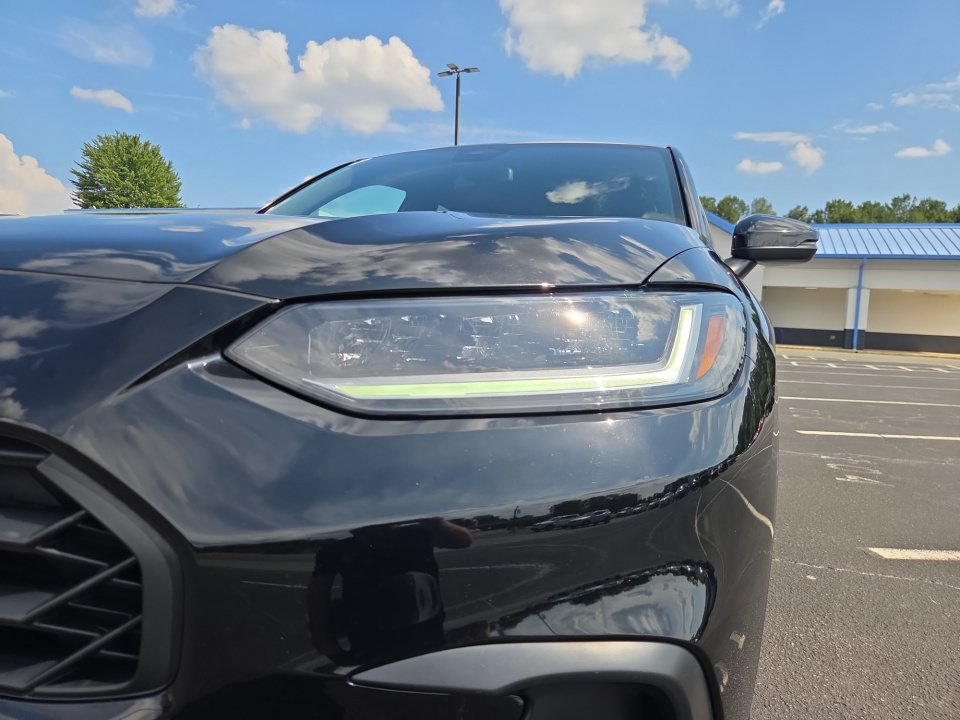 Certified 2025 Honda HR-V Sport image 26