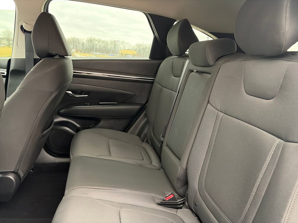 Used 2024 Hyundai Tucson SE image 28