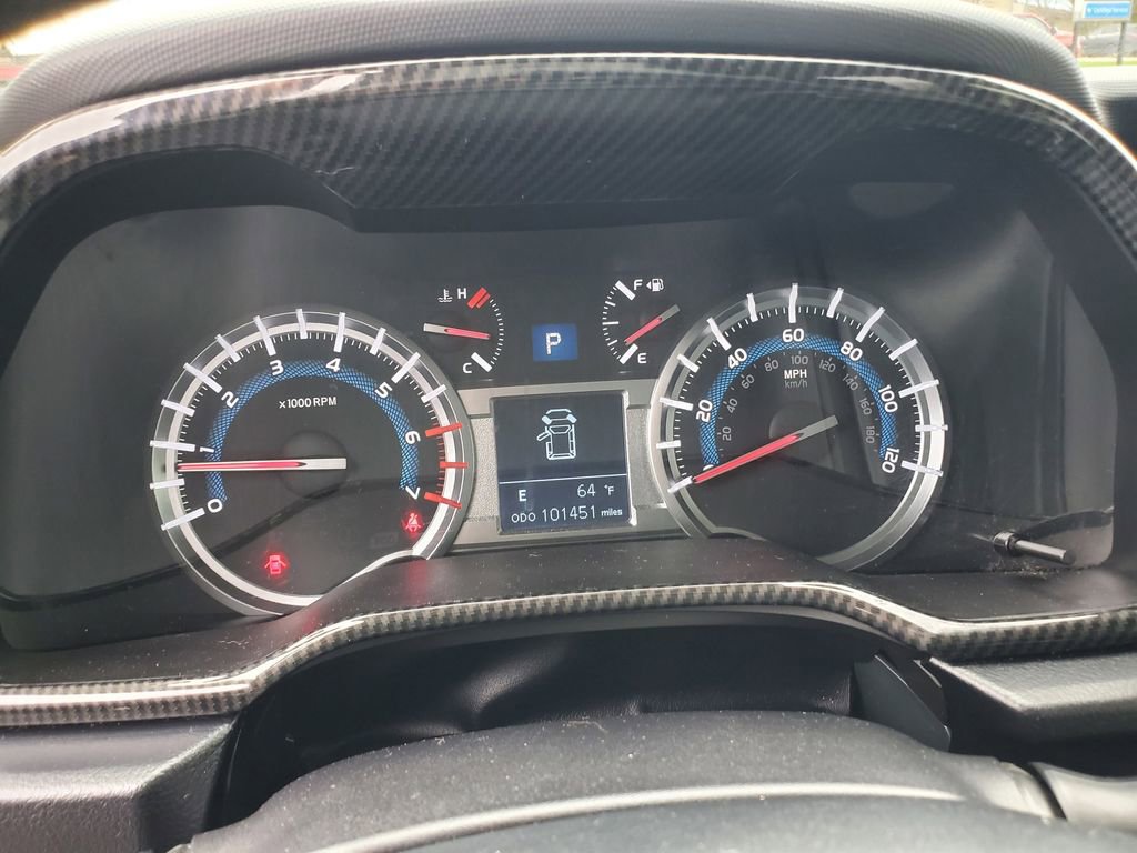 Used 2018 Toyota 4Runner SR5 Premium image 14