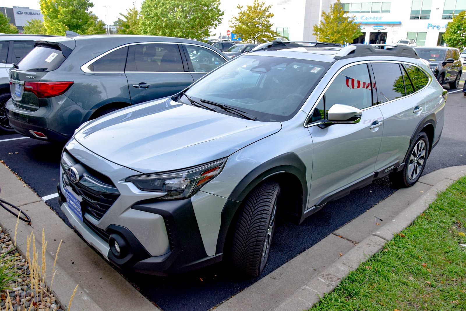 Used 2025 Subaru Outback Touring XT w/ Popular Package #2