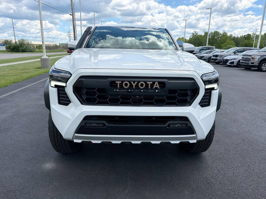 New 2026 Toyota Tacoma 4x4 Double Cab Hybrid image 3